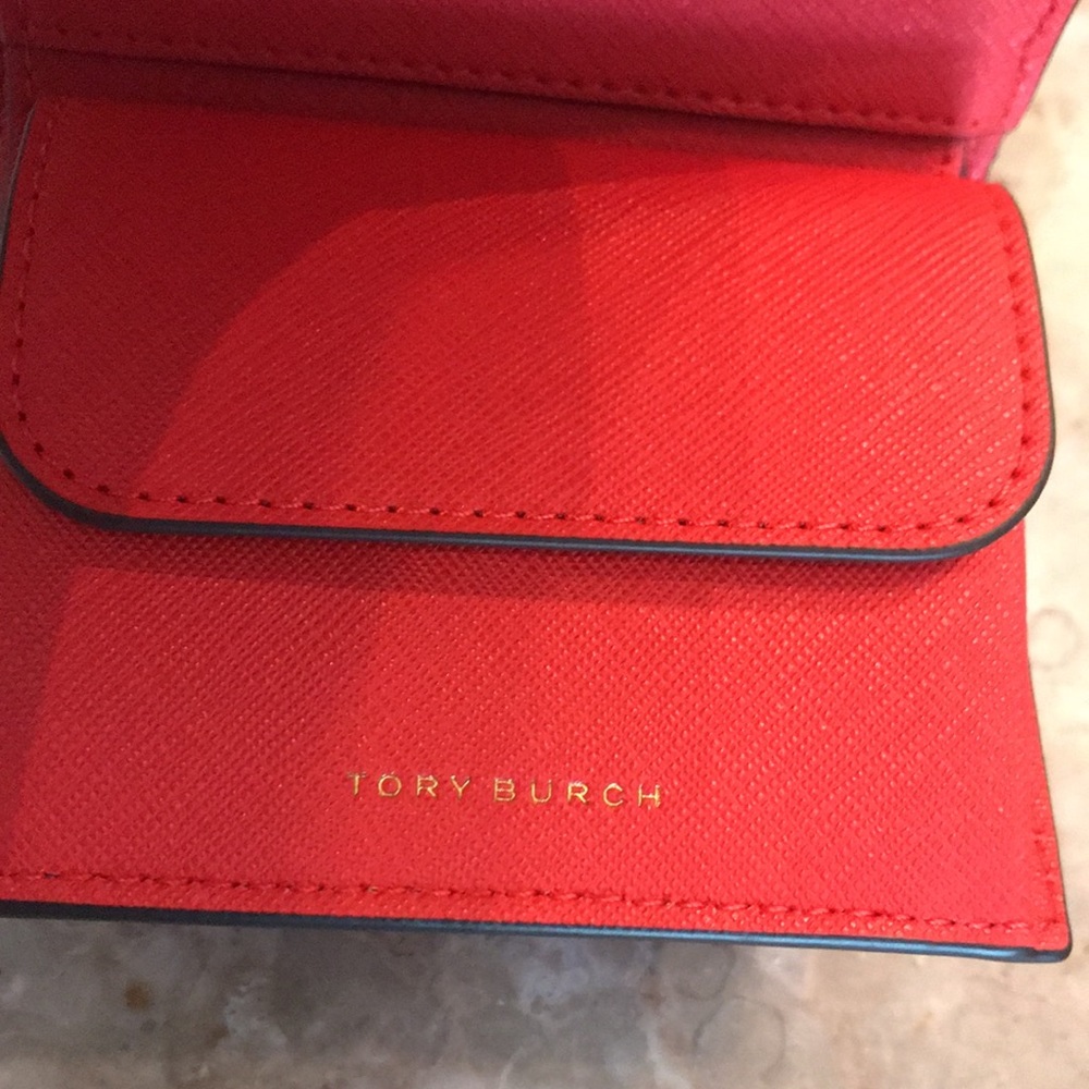 Tory Burch wallet - Picture 3 of 6